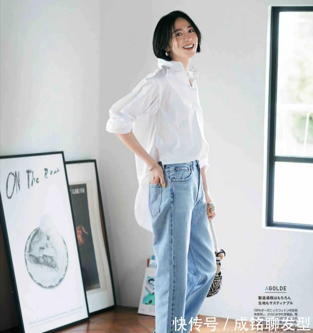 马甲|四十岁女人穿搭越简单越高级,把这些基本款配好,时尚减龄更出众