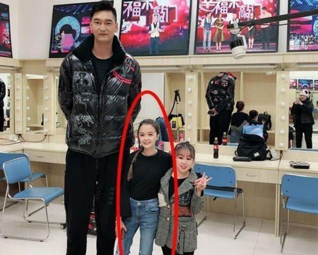 残疾人|90厘米“侏儒”女孩怀孕,不听劝阻坚持生娃,现状到底怎样了?