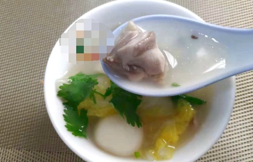  冷天，给儿子做了这早餐，当饭又当菜，吃它能量满满