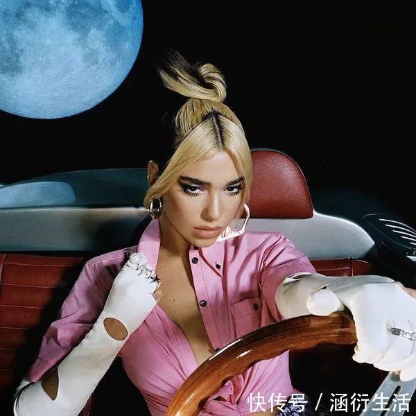 触角 “爆顶染”赵小棠一夜吸赞十几万！丑哭亿万网友的秃头发型，怎么就火了？