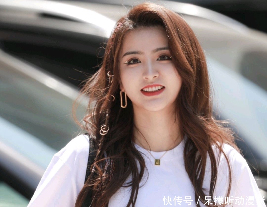 路透图|金子涵录制节目最新照片,胖得认不出