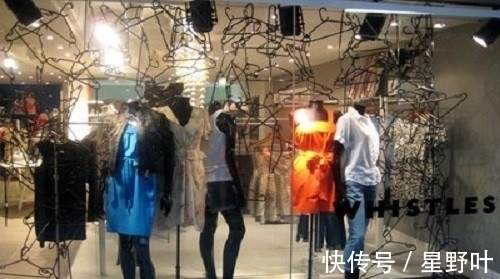 老板|衣服只试不买,记下型号就离开,实体店服装老板的新“困境”