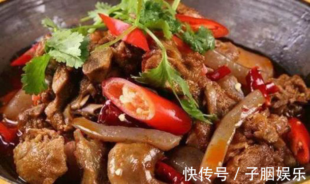 魔芋啤酒鸭|美食推荐:魔芋啤酒鸭,菠萝咕咾肉,猪肉丸,爆炒大虾的做法