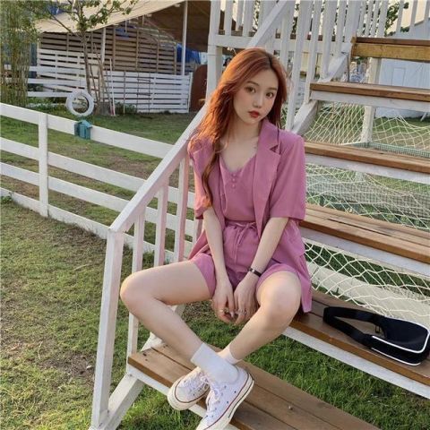 正式感|可甜可酷还超有范儿的西装短裤套装,时髦中带着一点小正式