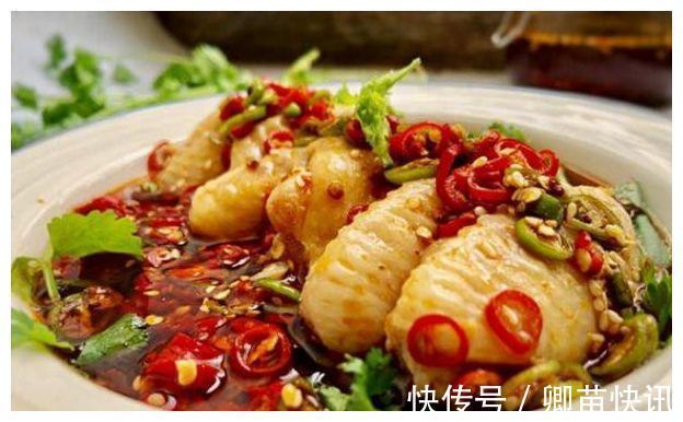青椒|美食推荐青椒回锅肉、青椒炒猪脆骨、捞汁鸡翅、小炒肉的做法