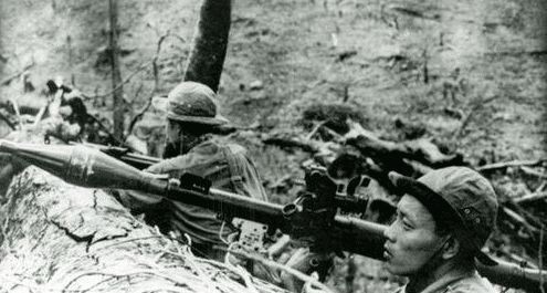 卫国|官二代好吃懒做？对越反击战，多少人“开后门”上前线卫国牺牲