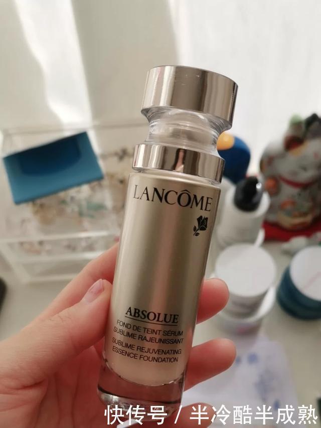 小仙女们|贵妇粉底也踩雷!兰蔻暗沉,阿玛尼卡粉,还有它像是化了个寂寞