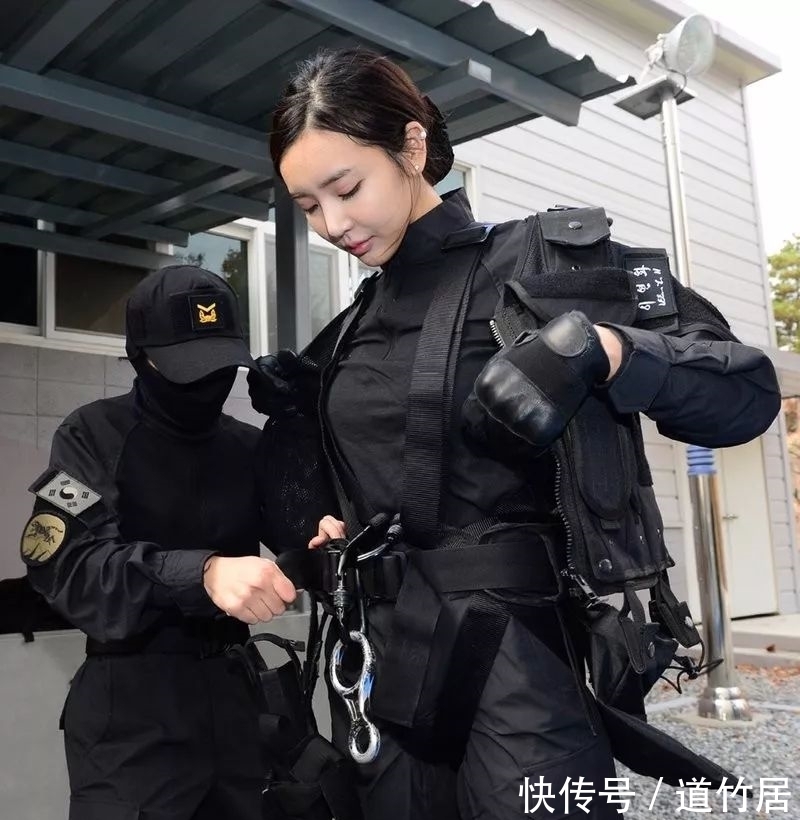 健身|女人撸铁后有多性感?这位健美皇后,曲线凸显,女人味十足
