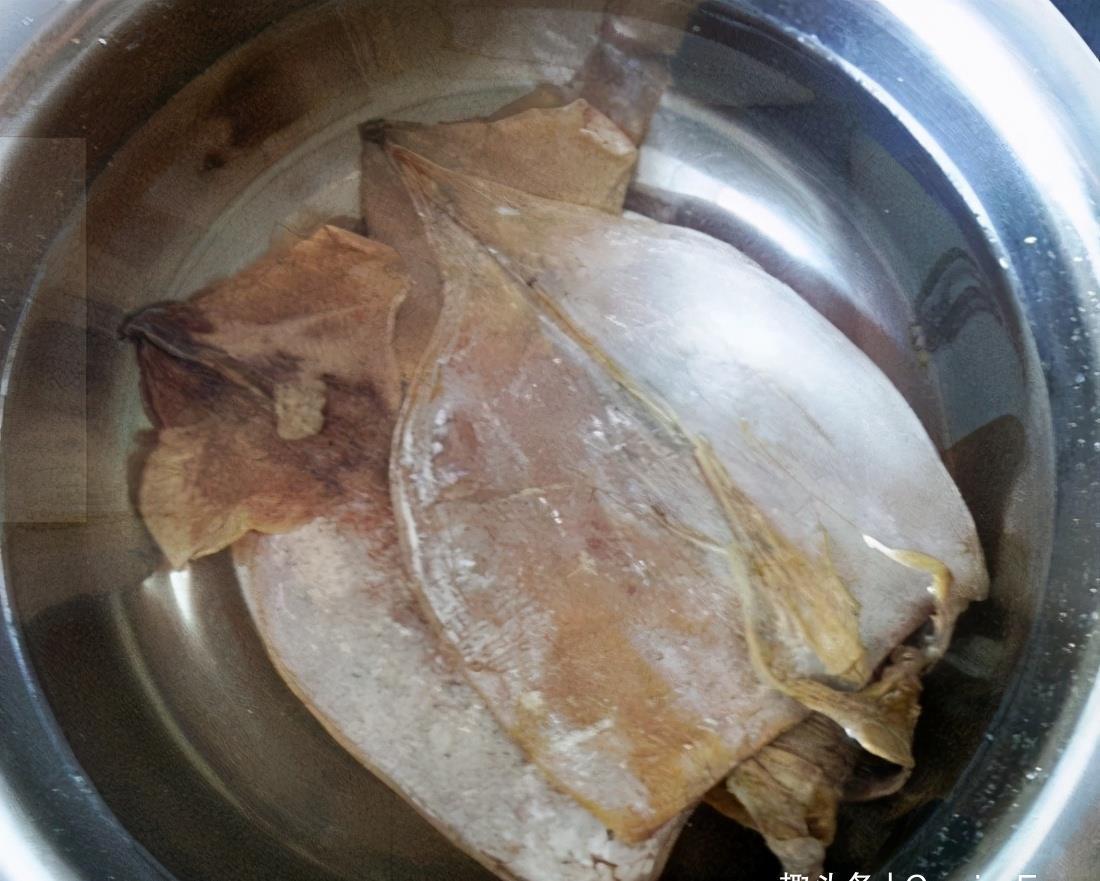 时间|干鱿鱼清水泡发就错了,简单做,恢复饱满有弹性,很实用!