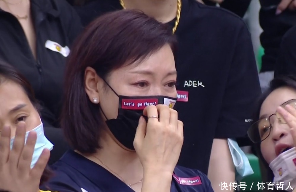 mvp|胡明轩:幸运遇上杜锋 胡爸爸首次亮相,是一个充满幽默的男人
