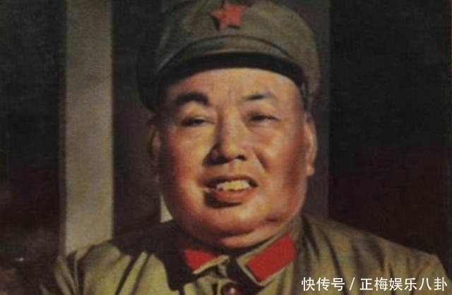 许光|女儿向人透露自己父亲是上将许世友，许世友知道后提着枪上街找人