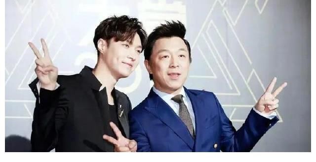 黃磊|張藝興人緣有多好？男人幫帶他拍戲上綜藝，一回國就成為頂級團寵