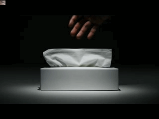 |搞笑动图 车祸猛于虎,一辆轿车直接压成纸片了