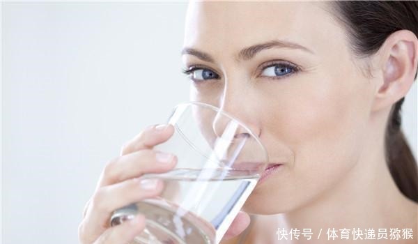 要想远离高血脂,牢记:每日3坚持、早上2不要、睡前2不宜