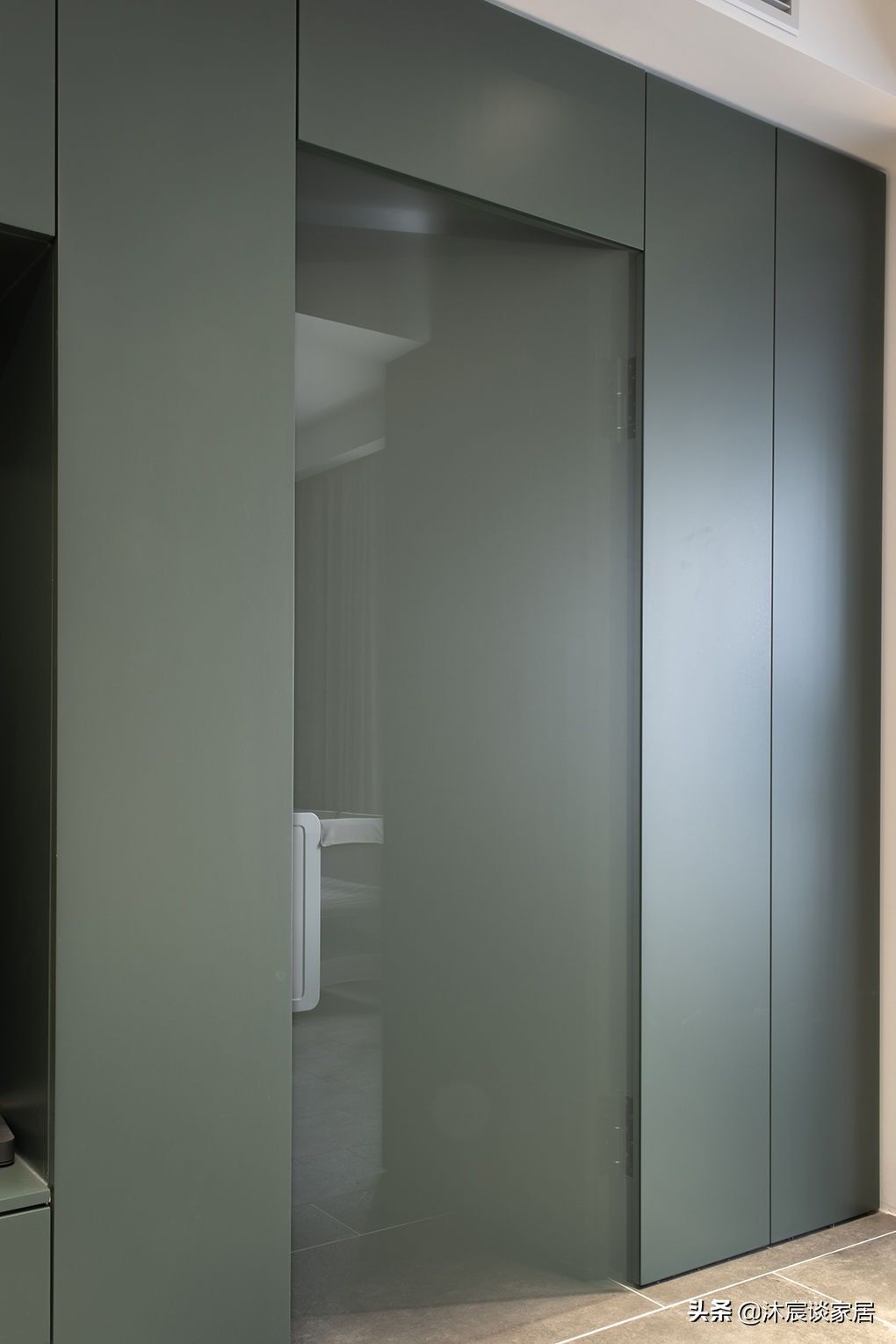 背景|这才是年轻人的理想宅，简约时尚、干净清爽，收纳能力还超强