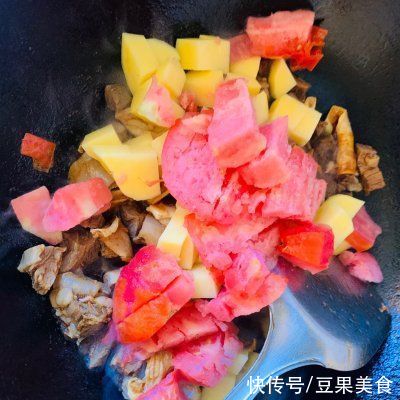 网红番茄牛腩土豆汤，简单快手超美味