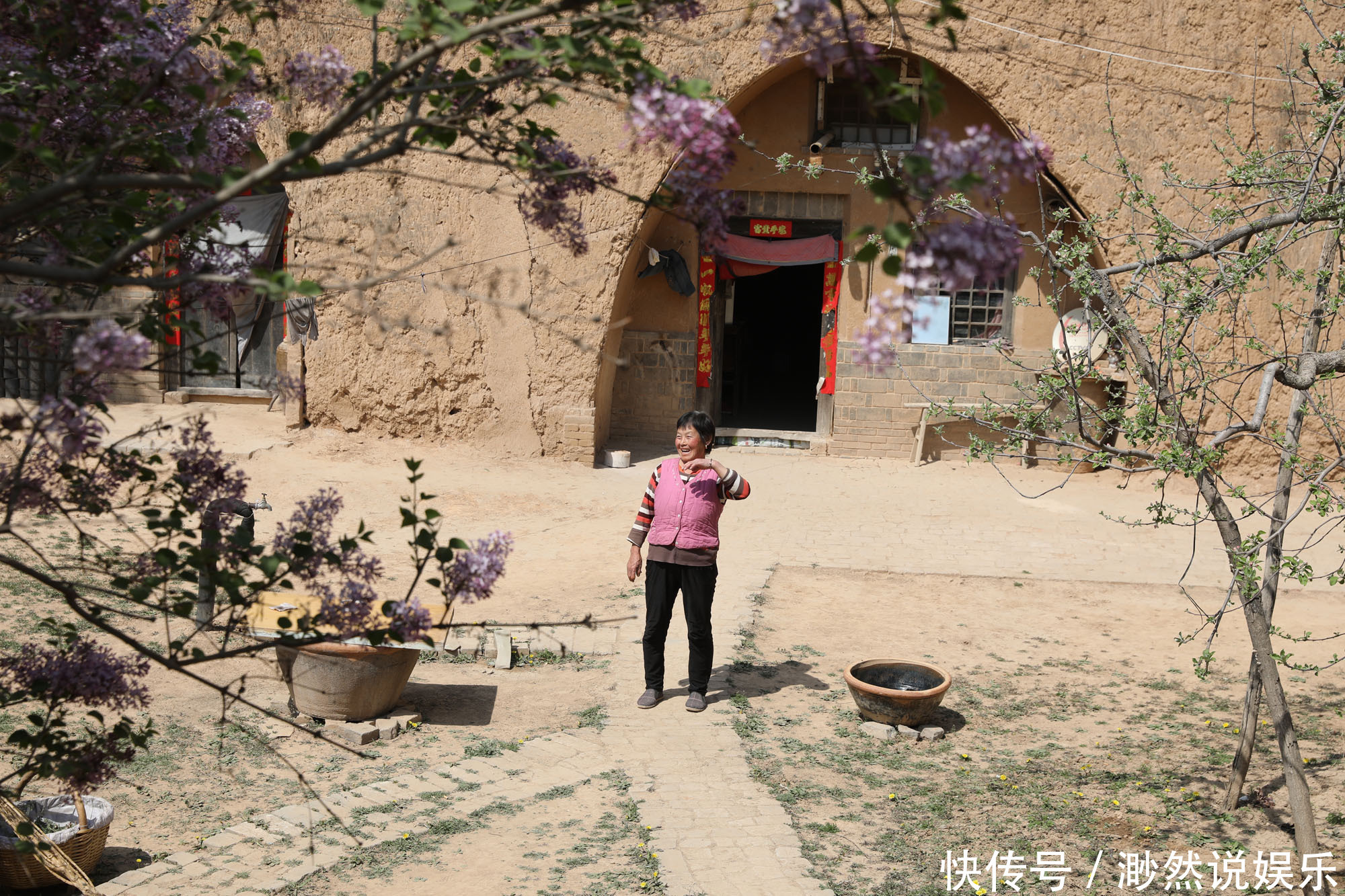 碌碡|山西百年大户人家大门口“青龙”盘踞,窑洞里好多稀罕物叫不上名