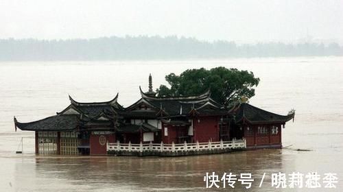 古寺|中国最美水中寺：“漂”在水面千年，犹如仙境一般，很多游客惊叹