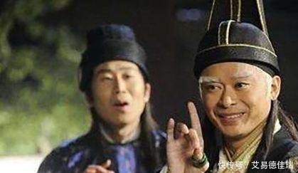 日暮汉宫传蜡烛,轻烟散入五侯家,这首唐诗讽刺杨贵妃吗?