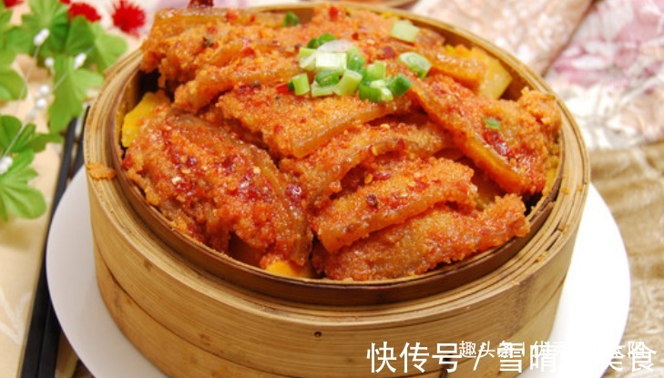 家里来客人这些菜足够了,换着样的做,简单又有档次,香气四溢