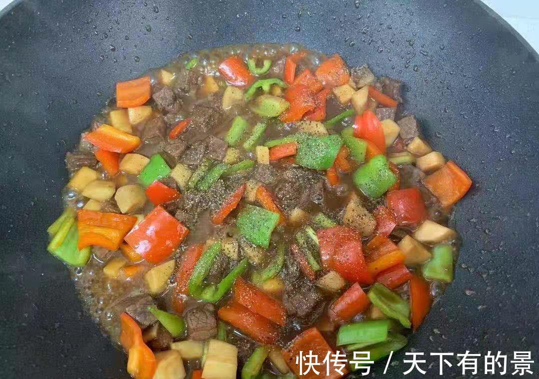 杏鲍菇|杏鲍菇这做法真绝了，汤汁浓郁，用来拌饭，多少米饭都不够吃