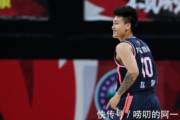 丁彦雨航|CBA球员人气榜出炉！小丁上榜，赵睿第一，前五中广东球员占四席