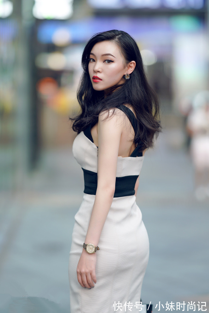 路人 街拍路人,时尚潮流的搭配参考,让你彰显个性美