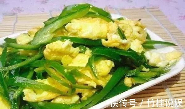 青椒鸡蛋|辣椒炒鸡蛋,先炒鸡蛋还是先炒辣椒如此做法,脆辣爽口!