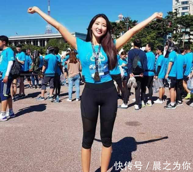 朴信贤|韩国健身姑娘爱骑行，身材迷人被众人吹捧，人称“魅力女神”