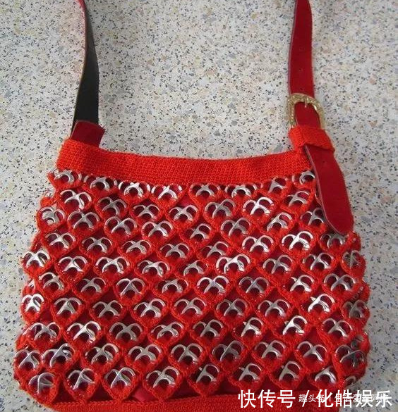 在易拉罐拉环上编织,钩成的包包耐看耐用!DIY变废为宝附教程