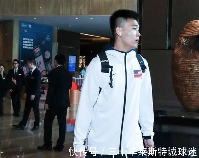 赵睿|范志毅被坑了!周琦郭艾伦为男篮抹黑道歉,老范表演最嗨沦为小丑