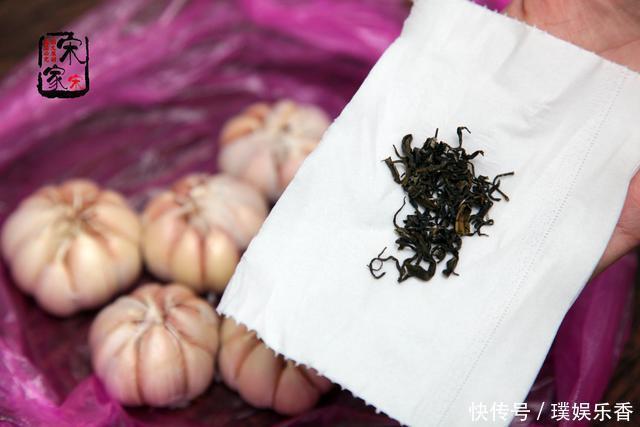 蒜蓉粉丝|大蒜买了没几天就发芽干瘪?学会这3种保存方法,放半年也新鲜
