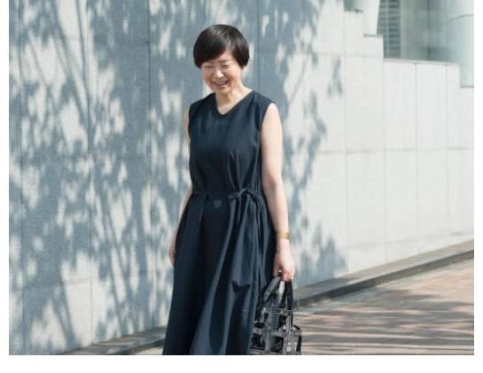 单品|50岁以后，穿搭气质更重要！学日系风穿搭，用单品驾驭“精致”