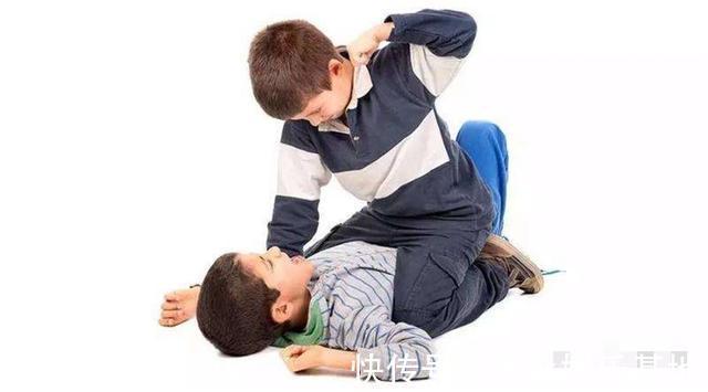 贴心话|打架还手的孩子和一声不吭的孩子,长大后的区别,不只差一星半点