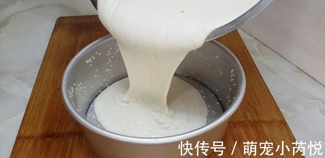 蛋糕|1碗大米,2个苹果,锅里蒸一下,做出创意小发糕,比蛋糕好吃几十倍