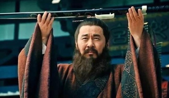 拿下益州|刘备夺取益州花了3年之久，为何曹操和孙权都没有阻止？