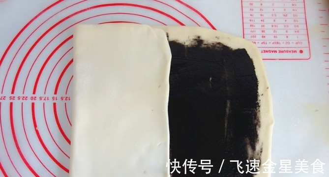 小方块|入秋了,早餐点心这么做,暄松柔软,一咬满口香,老少都爱吃!