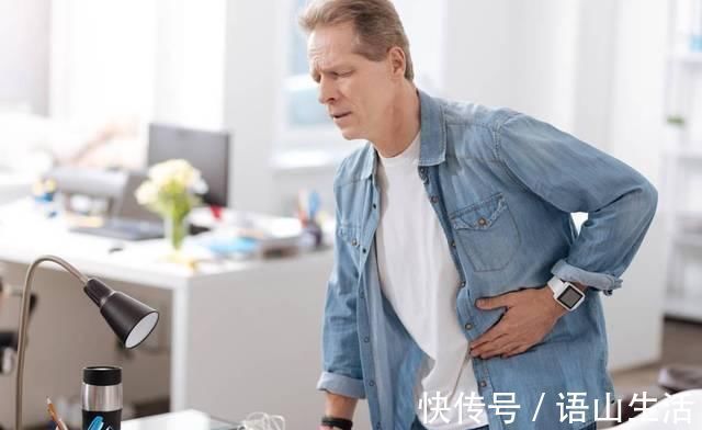 癌细胞|央视主持人肖晓琳因直肠癌去世，大便若有五个信号，越早检查越好