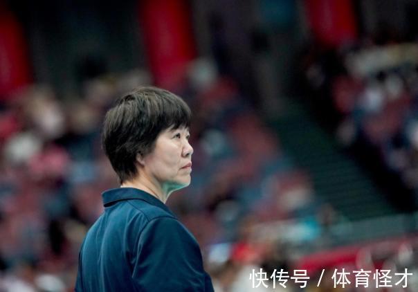 威力|中国女排恐存误区,郎平对待发球有所保守,该重视大力跳发了