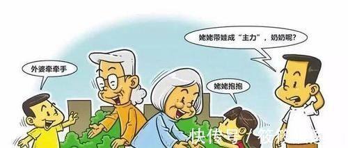 育儿观|爸爸带娃偷偷来看爷爷,看到爷爷的表情后,可以说真的是很宠溺了