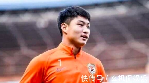 泰山队|再见!泰山功勋外援晒照暗示离队,3年助球队夺3冠他没有留下遗憾