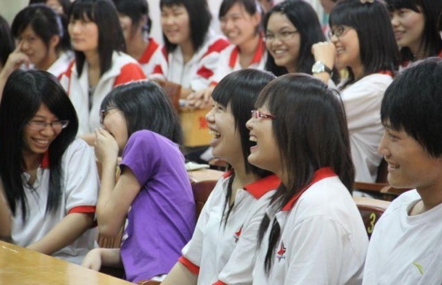 |学霸荣登学校光荣榜,另类宣言犹如“段子手”,由于搞笑而受欢迎