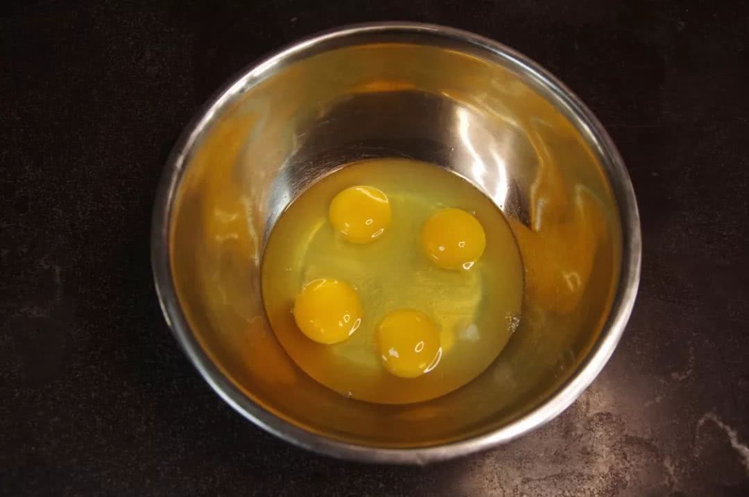 酥到掉渣的蛋卷,其实用平底锅就能做!