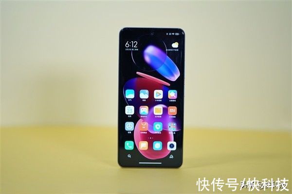 焊门员|Redmi K40旗舰焊门员发布后 友商都跟门杠上了