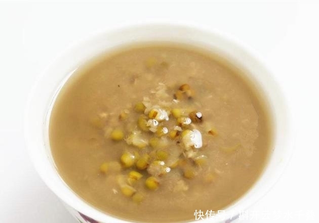 绿豆久煮不开花 因为你只会加水煮 多加这1步 6分钟就煮开花 快资讯