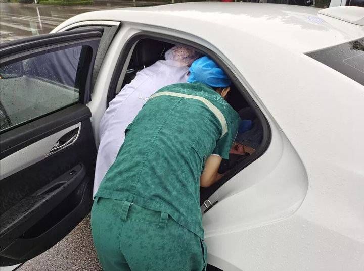 雨天|雨天!聊城孕妇半路产子,多亏他们及时出现