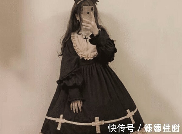 公众场合|洛丽塔、JK、汉服层出不穷,慢慢侵蚀我们的生活,应怎么杜绝