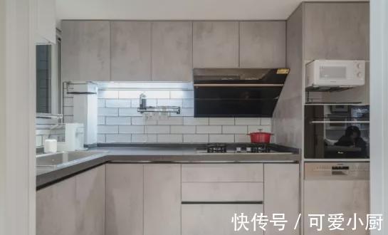 精致|45㎡精致小宅，吧台、书房占C位，轻奢别墅范儿！