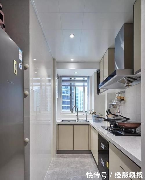 暖暖的味道|110㎡轻奢两居,高级灰+烟粉,个性独特的品质感让人惊艳!