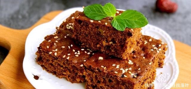 自从学会了红枣糕和米糕的做法,一周做一次,再也不用出去买了